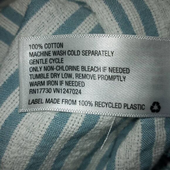 UNIVERSAL THREAD CREAM & BLUE STRIPE RUFFLE TOP SZ.XXL GUC - Picture 5 of 5